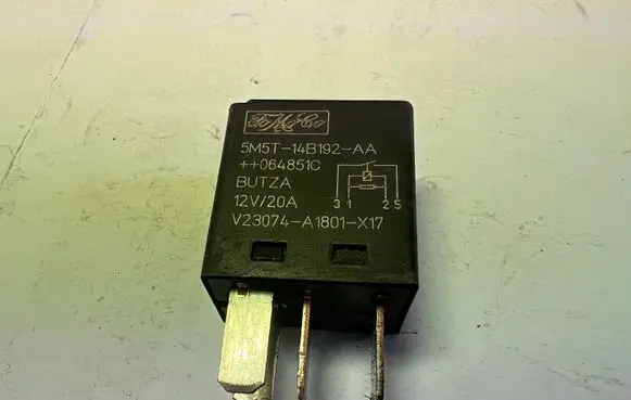 Ford Focus Other relay 5M5T14B192AA
