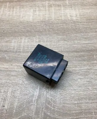 Subaru Impreza II Window wiper relay RK0098
