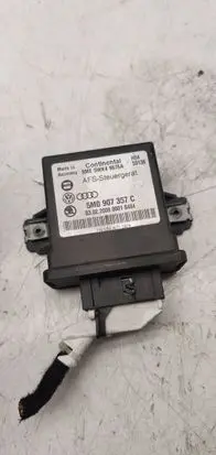 Skoda Octavia Mk2 (1Z) Light module LCM 5M0907357C 5WK49676A