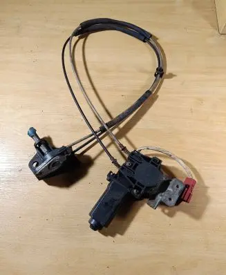 Chrysler Voyager Vent window/glass motor 4615272