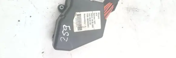 Audi A6 S6 C6 4F Fuse module 0522523921 0B05225539210 30052005