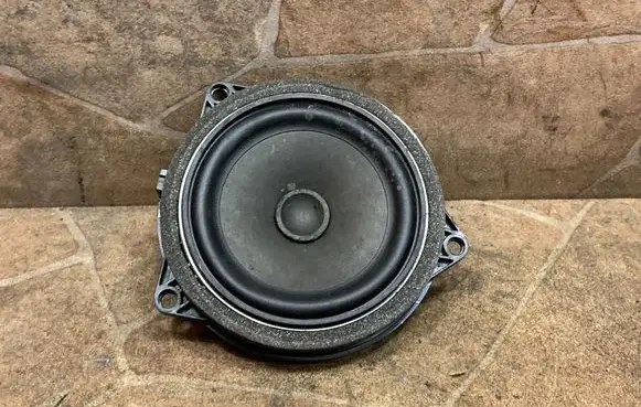 BMW 1 F20 F21 Panel speaker 