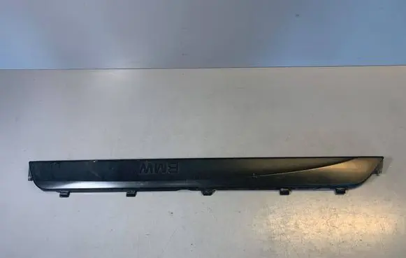 BMW 1 E81 E87 Front sill trim cover 7117633 51717117633