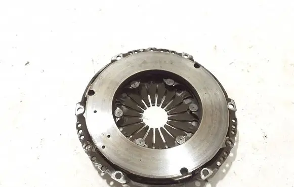 Renault Trafic III (X82) Pressure plate 302052965R