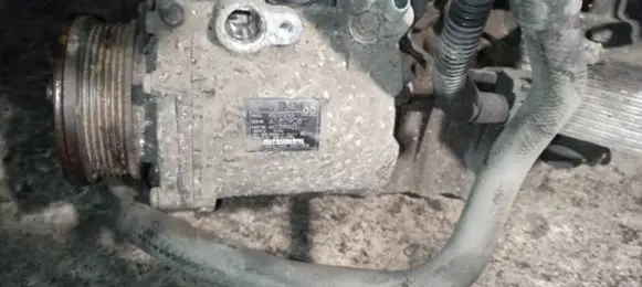 Mitsubishi Lancer X Air conditioning (A/C) compressor (pump) 7813A068 MSC90CASAKC200A221