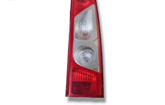 Peugeot Expert Rear/tail lights 9467069988