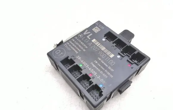 Mercedes-Benz E A207 Door control unit/module A2079001100 A2128203926 A2079020400