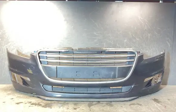 Peugeot 508 Front bumper 9686572177 9686571877