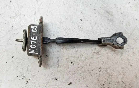 Nissan Note (E11) Front door check strap stopper