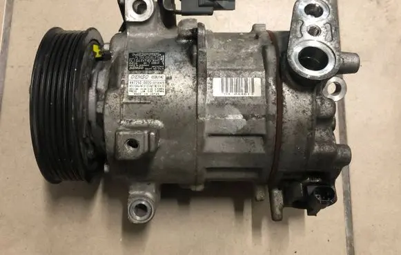 Jeep Renegade Air conditioning (A/C) compressor (pump) 447250-0020 6D51936675