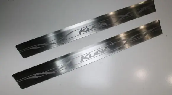 Ford Kuga II Other sill/pillar trim element CV4JS13200AA