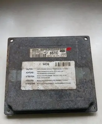 Ford Fiesta Engine control unit/module S118325001 S118763004D0