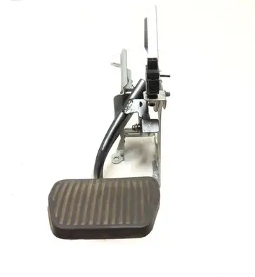 Volvo XC90 Brake pedal