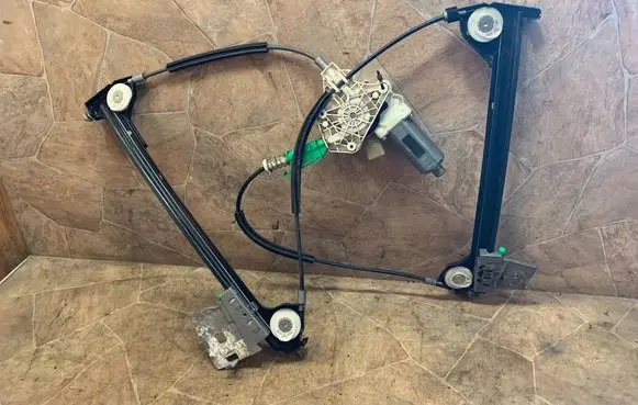 Mercedes-Benz SL R230 Front door window regulator with motor A2308201042
