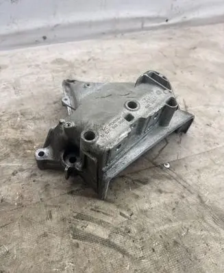 Audi A3 S3 8V Engine mounting bracket 05E199275G