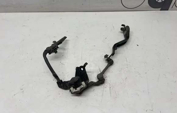 Toyota RAV 4 (XA50) Headlight/headlamp level sensor 
