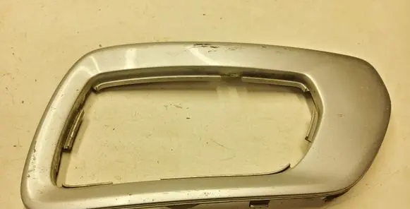 Volvo XC70 Front bumper lower grill 30744507