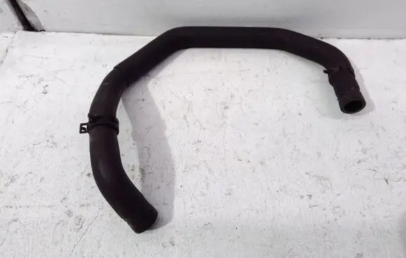 Nissan Qashqai Engine coolant pipe/hose