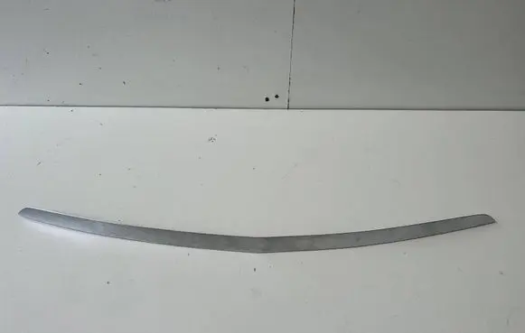 Mercedes-Benz E C207 W207 Tailgate trim 2077570089