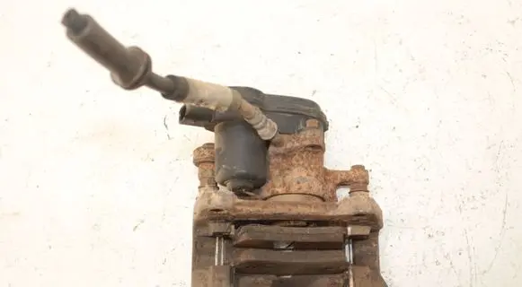 Rear brake caliper