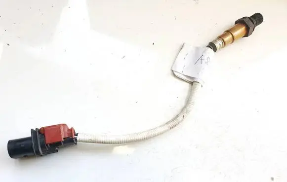 Ford Puma Lambda probe sensor 1928404689 22.031906.25