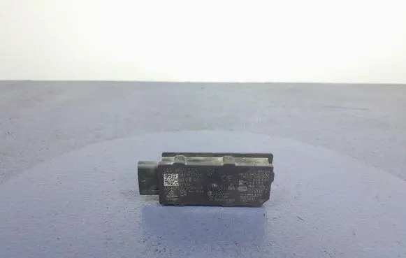 Skoda Octavia 985 Sound amplifier 5WA962133E