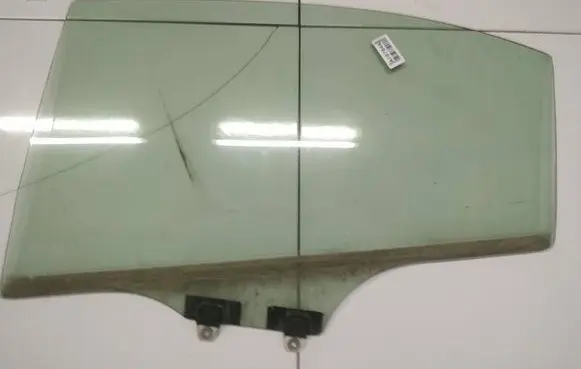 Honda Civic Rear door window glass AS2