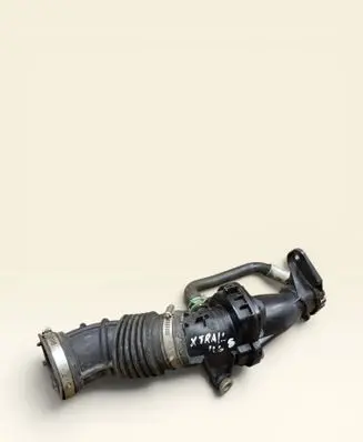 Nissan X-Trail T32 Air intake duct part 165761844R 22274