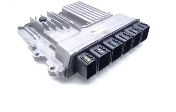 Land Rover Range Rover Velar Engine control unit/module M8A212B684VAC 0281039117
