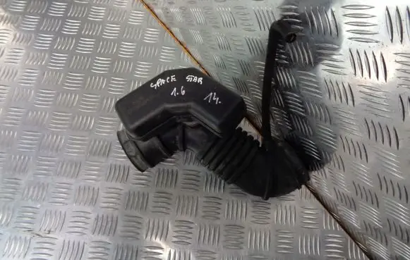 Mitsubishi Space Star Intake resonator MR529561