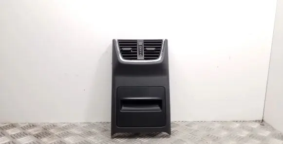Skoda Octavia Mk3 (5E) Rear air vent grill 5E0857289 5E0863284B 5E0819203A