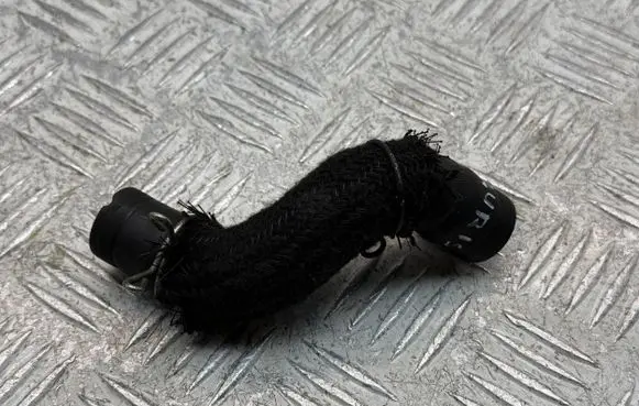 Breather/breather pipe/hose