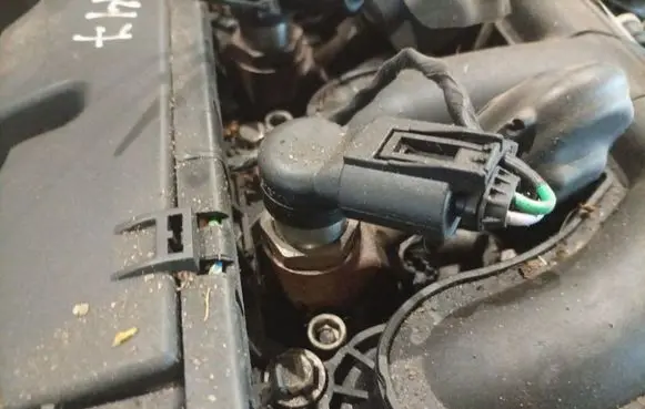 Ford Mondeo MK IV Fuel injector 9657144580