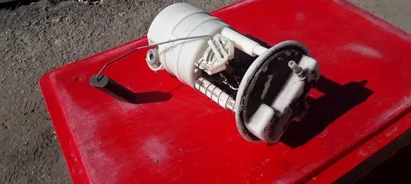 Nissan Note (E11) In-tank fuel pump