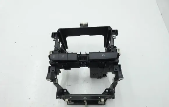 Audi A3 S3 8P Radio/GPS head unit trim 8P0858005D