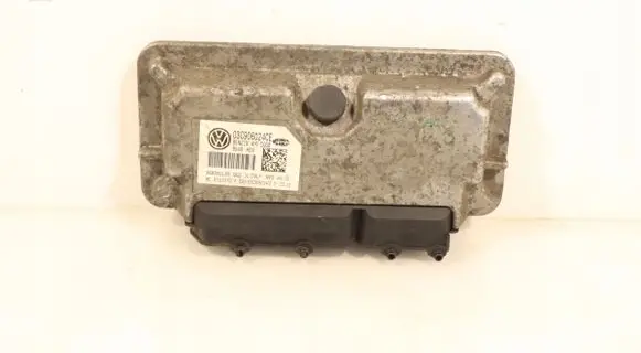 Skoda Fabia Mk2 (5J) Engine control unit/module ECU 03C906024CE