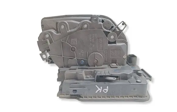BMW X5 F15 Front door lock 7281931 51217281931