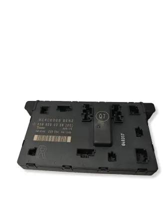 Mercedes-Benz Vito Viano W639 Door control unit/module 6398200326 356170 ZGS004