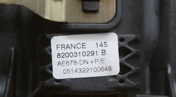 Steering wheel airbag