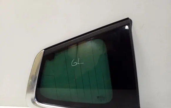 Opel Zafira C Rear side window 20957911 43R001667