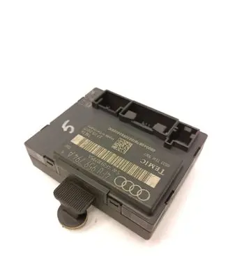 Audi Q7 4L Door control unit/module 4F0959794A 4F0910795A