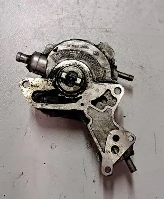 Volkswagen Touran I Vacuum pump 40DRM20004