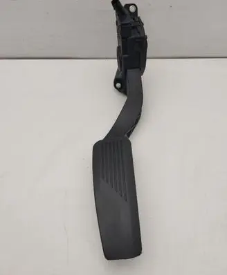 Maserati Ghibli Accelerator throttle pedal 04861716AD