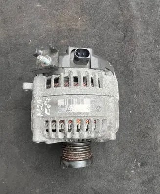 BMW X1 E84 Generator/alternator 7605061 12317605061