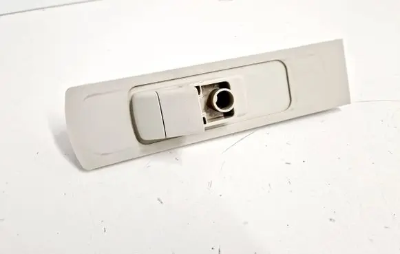 Ford S-MAX Seat belt adjustment rail GG93F602B82