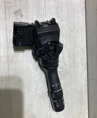 Toyota Yaris Wiper control stalk 0d190