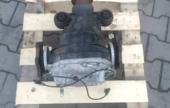 Infiniti QX70 S51 Front differential Z8X25B