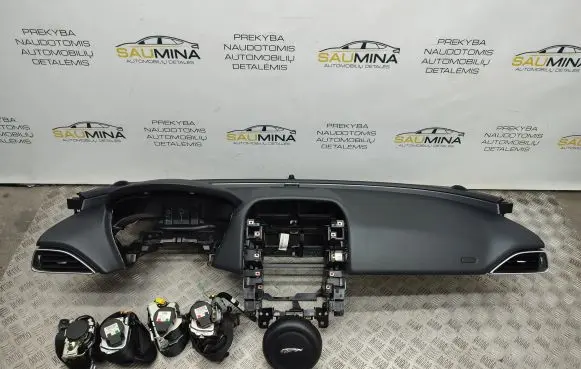 Jaguar XE Dashboard GX73044A74 GX73043B13 629858800D
