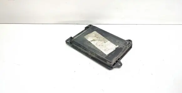 Headlight/headlamp dust cover