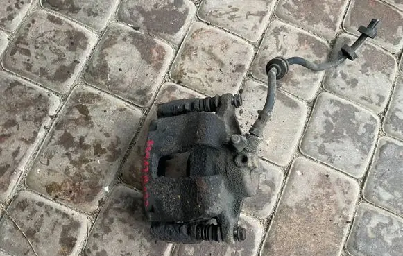 Fiat Bravo Front brake caliper F2412B137